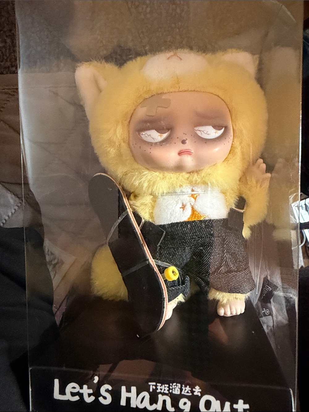 Sleepless Grumpipi "Let's Hang Out" Series plush vinyl doll. - Picture 1 of 4